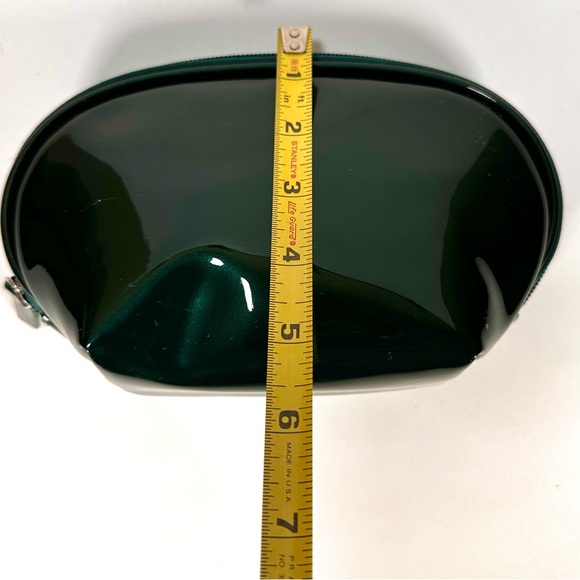 La Mer Green Make up/Cosmetic Bag - Picture 7 of 8